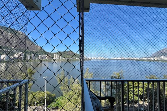 Vista  de apartamento à venda com 3 quartos, 120m² em Lagoa, Rio de Janeiro