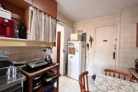 Cozinha de apartamento à venda com 3 quartos, 120m² em Lagoa, Rio de Janeiro