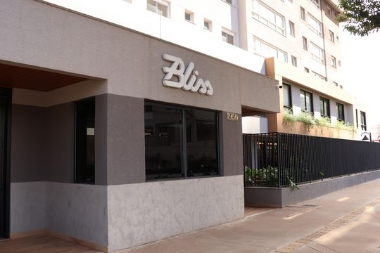 Fachada do Prédio de apartamento à venda com 2 quartos, 68m² em Serrinha, Goiânia