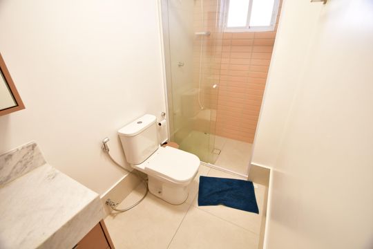 Banheiro de apartamento à venda com 2 quartos, 90m² em Jardim Chapadão, Campinas
