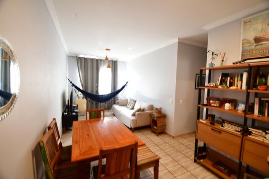 Sala de apartamento à venda com 2 quartos, 90m² em Jardim Chapadão, Campinas