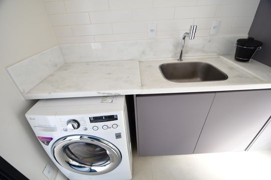 Área de Serviço de casa de condomínio para alugar com 4 quartos, 295m² em Loteamento Residencial Arborais, Campinas