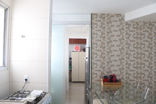 Cozinha de apartamento à venda com 2 quartos, 88m² em Vila Ipojuca, São Paulo