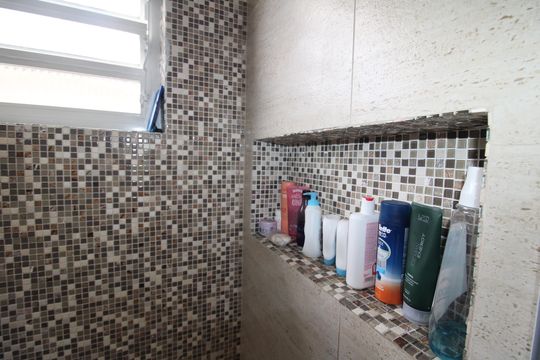 Banheiro de casa à venda com 2 quartos, 200m² em Vila Dom Pedro Ii, São Paulo