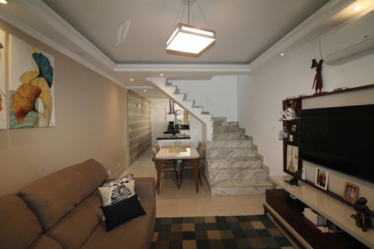 Sala de casa à venda com 2 quartos, 200m² em Vila Dom Pedro Ii, São Paulo