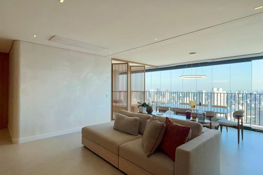 Sala de apartamento à venda com 2 quartos, 151m² em Pinheiros, São Paulo