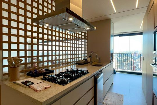 Cozinha de apartamento à venda com 2 quartos, 151m² em Pinheiros, São Paulo