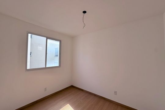 Quarto 2 de apartamento à venda com 2 quartos, 44m² em Vargem Grande, Rio de Janeiro