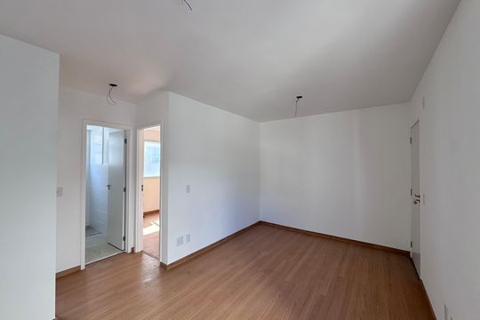 Sala de apartamento à venda com 2 quartos, 44m² em Vargem Grande, Rio de Janeiro