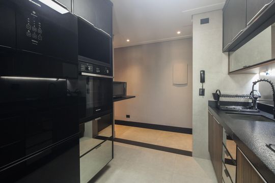 Cozinha de apartamento para alugar com 2 quartos, 144m² em Vila Esperança, São Paulo