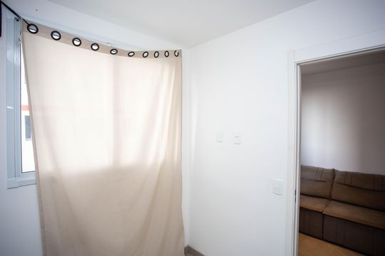 Quarto 2 de apartamento à venda com 2 quartos, 34m² em Jardim Miriam, São Paulo