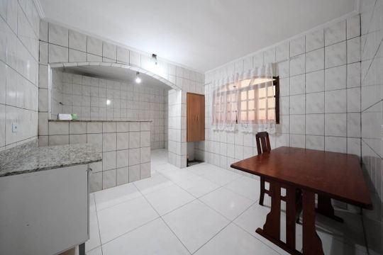 Cozinha de casa para alugar com 3 quartos, 86m² em Parque Boturussu, São Paulo