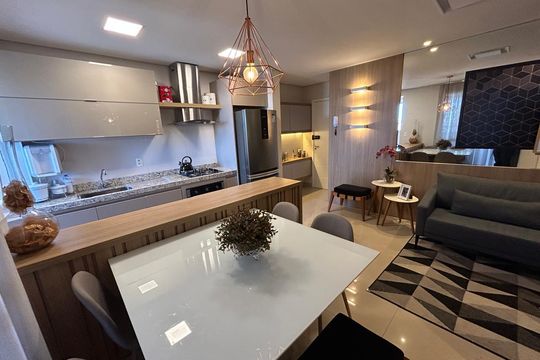 Sala de apartamento para alugar com 2 quartos, 63m² em Santa Mônica, Uberlândia