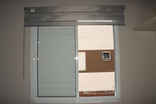 Casa de Condomínio para alugar com 2 quartos, 70m² em Aguassai, Cotia