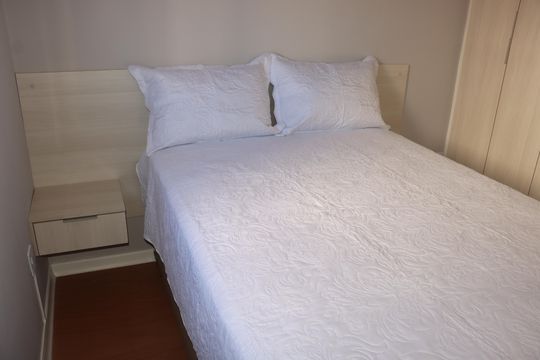 Casa de Condomínio para alugar com 2 quartos, 70m² em Aguassai, Cotia