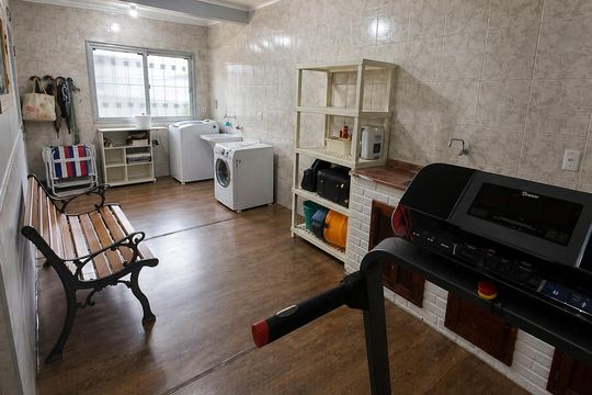 Sala de casa para alugar com 2 quartos, 127m² em Harmonia, Canoas