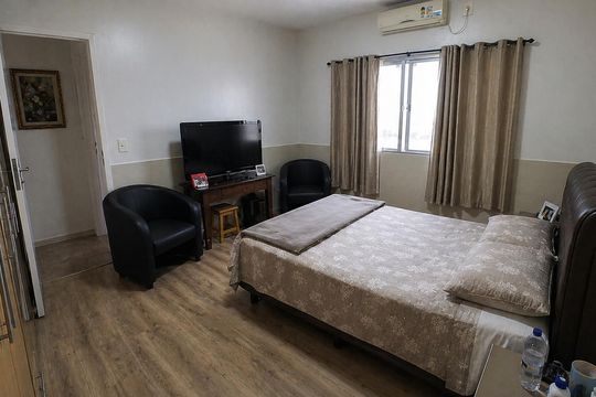 Quarto 1 de casa para alugar com 2 quartos, 127m² em Harmonia, Canoas