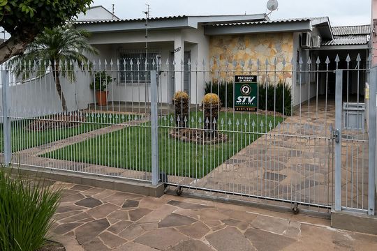 Casa para alugar com 2 quartos, 127m² em Harmonia, Canoas