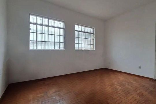 Casa para alugar com 3 quartos, 369m² em Betânia, Belo Horizonte