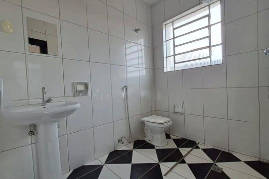 Casa para alugar com 3 quartos, 369m² em Betânia, Belo Horizonte