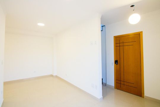 Sala de apartamento à venda com 2 quartos, 100m² em Jardim Utinga, Santo André
