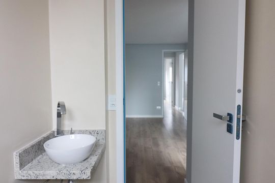 Quarto 1 - Suíte Banheiro  de apartamento à venda com 2 quartos, 130m² em Nova Petrópolis, São Bernardo do Campo