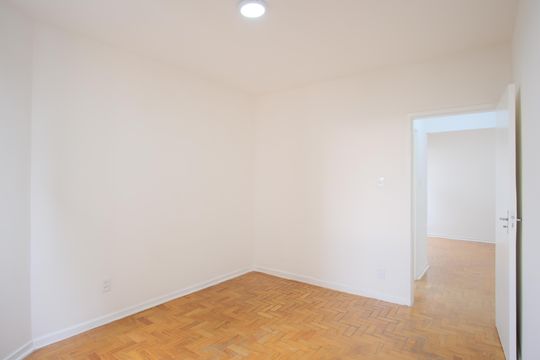 Quarto 1 de apartamento para alugar com 2 quartos, 75m² em Penha de França, São Paulo