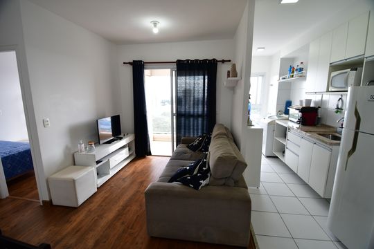 Sala de apartamento para alugar com 1 quarto, 42m² em Bosque, Campinas