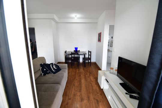 Sala de apartamento para alugar com 1 quarto, 42m² em Bosque, Campinas