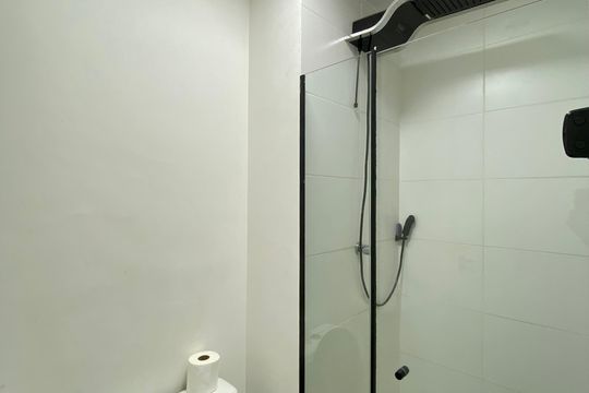 Banheiro de apartamento à venda com 2 quartos, 32m² em Parque Novo Mundo, São Paulo