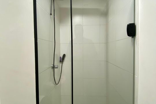 Banheiro de apartamento à venda com 2 quartos, 32m² em Parque Novo Mundo, São Paulo