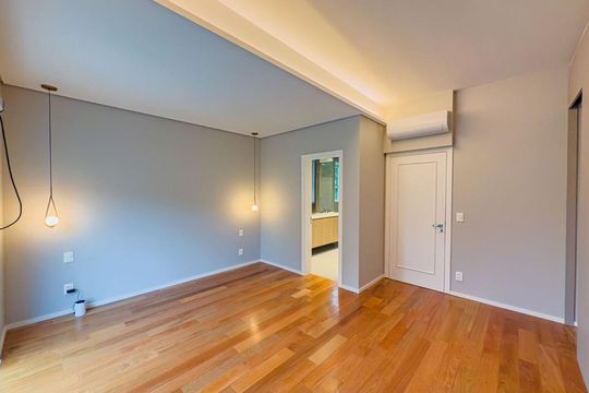 Casa de Condomínio à venda com 4 quartos, 625m² em Residencial Tambore, Barueri