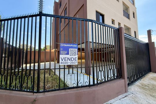 Placa  de apartamento para alugar com 2 quartos, 57m² em Jardim Vila Galvao, Guarulhos
