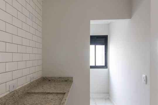 Cozinha de apartamento para alugar com 2 quartos, 48m² em Jardim Vila Galvao, Guarulhos