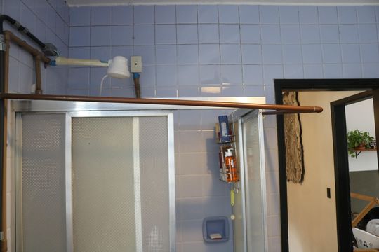 Banheiro 1 de casa à venda com 2 quartos, 250m² em Vila Ipojuca, São Paulo