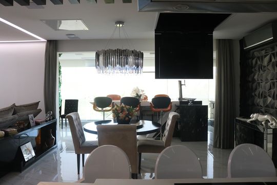 Sala de apartamento à venda com 2 quartos, 134m² em Vila Anastácio, São Paulo