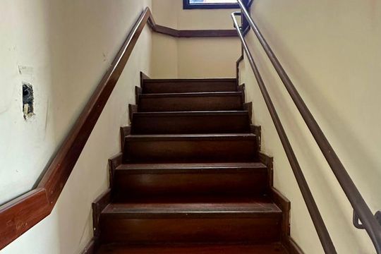 Casa à venda com 5 quartos, 300m² em Heliópolis, Belo Horizonte