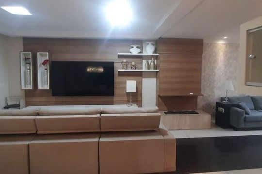 Casa à venda com 4 quartos, 200m² em Tucuruvi, São Paulo