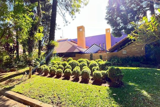 Casa à venda com 4 quartos, 700m² em Morada dos Pássaros, Barueri