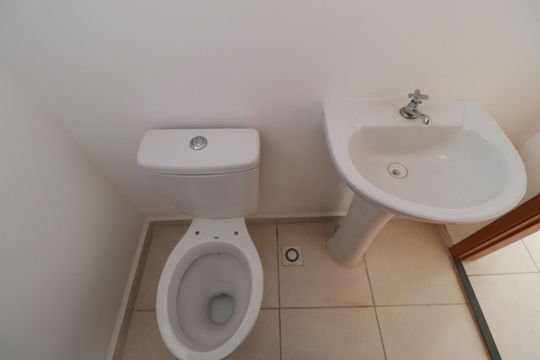 Lavabo  de casa para alugar com 2 quartos, 65m² em Parque Residencial Candido Portinari, Ribeirão Preto