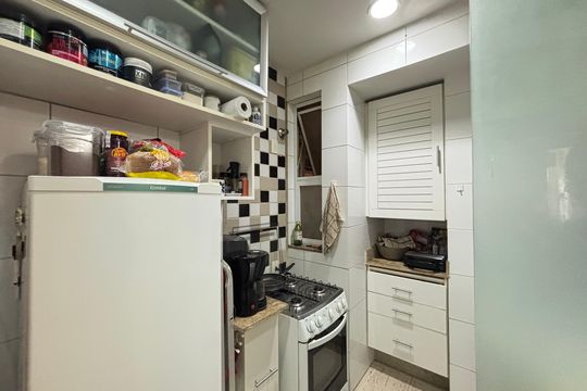 Cozinha/área de serviço de apartamento à venda com 1 quarto, 41m² em Copacabana, Rio de Janeiro