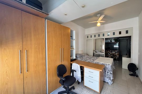 Quarto de apartamento à venda com 1 quarto, 41m² em Copacabana, Rio de Janeiro