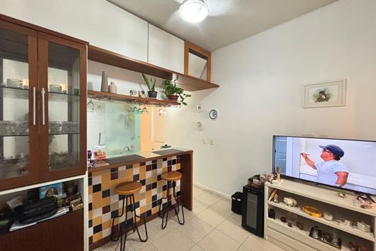 Sala de apartamento à venda com 1 quarto, 41m² em Copacabana, Rio de Janeiro