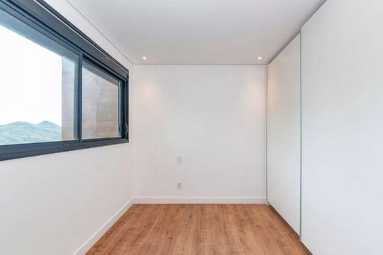 Apartamento para alugar com 2 quartos, 65m² em Vale do Sereno, Nova Lima