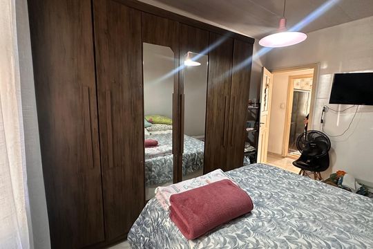 Casa à venda com 2 quartos, 200m² em Vila Cordeiro, São Paulo