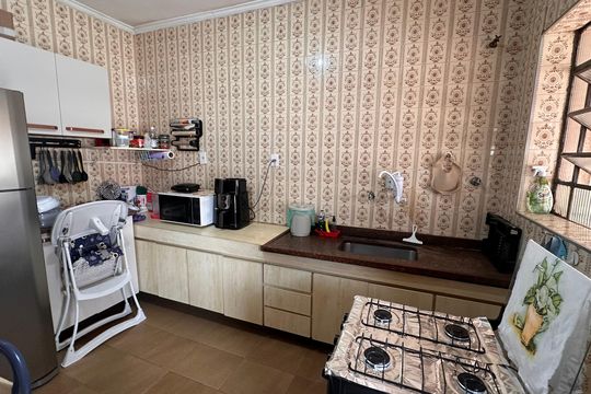 Casa à venda com 2 quartos, 200m² em Vila Cordeiro, São Paulo