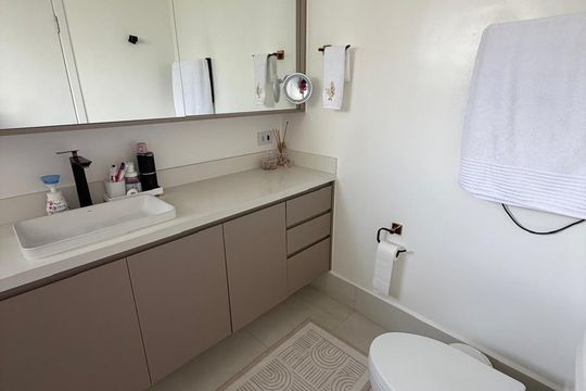 Banheiro de casa de condomínio à venda com 3 quartos, 213m² em Santana, São Paulo