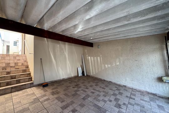 Garagem de casa à venda com 3 quartos, 195m² em Jardim Brasilia, São Bernardo do Campo