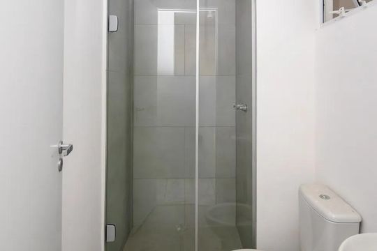 Banheiro de apartamento para alugar com 2 quartos, 44m² em Centro, Canoas