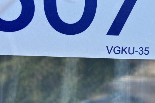 Placa de apartamento à venda com 3 quartos, 81m² em Higienópolis, Porto Alegre